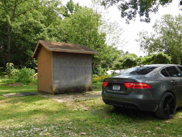 9716 S 750 W, Claypool, IN 46510