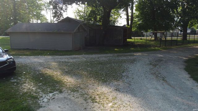 9716 S 750 W, Claypool, IN 46510