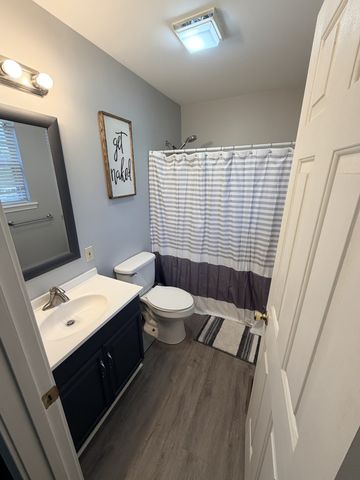 78 Patterson Cir, Mc Ewen, TN 37101