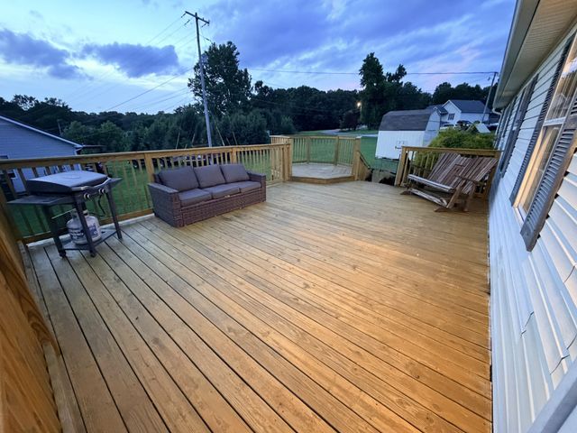 78 Patterson Cir, Mc Ewen, TN 37101