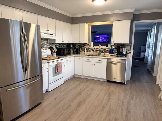 78 Patterson Cir, Mc Ewen, TN 37101