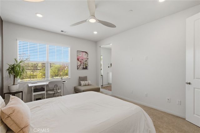 22864 Acoustic, Saugus, CA 91350