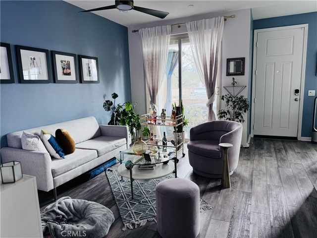 22864 Acoustic, Saugus, CA 91350