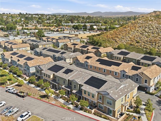 22864 Acoustic, Saugus, CA 91350