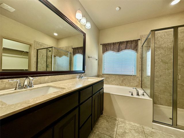 5205 Glen Meadow Drive, Arlington, TX 76001