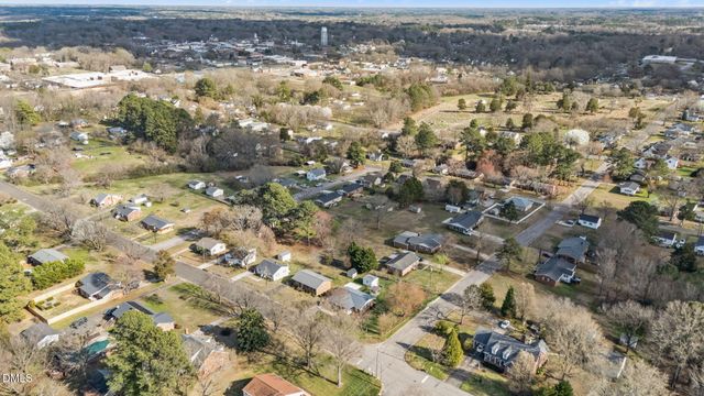 511 Sunset Avenue, Oxford, NC 27565