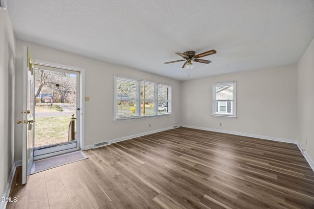 511 Sunset Avenue, Oxford, NC 27565