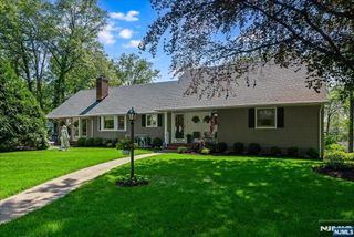63 Kathleen Court, Wayne, NJ 07470