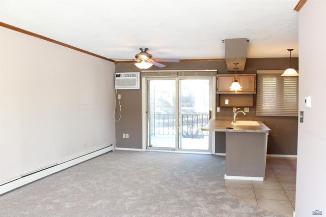 4310 W MAIN, Rapid City, SD 57702