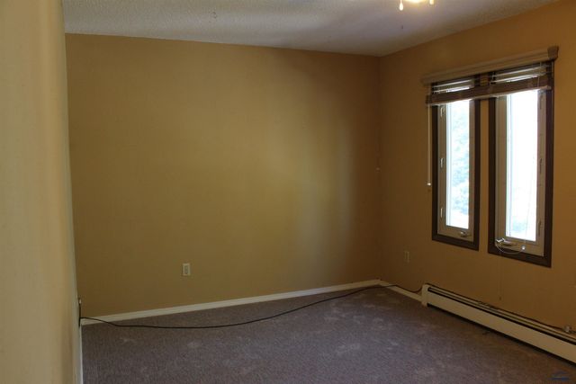 4310 W MAIN, Rapid City, SD 57702