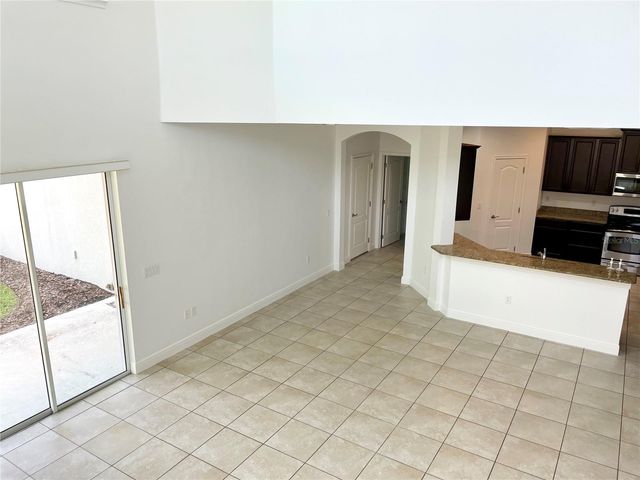7952 HAMPTON LAKE DRIVE, Tampa, FL 33647