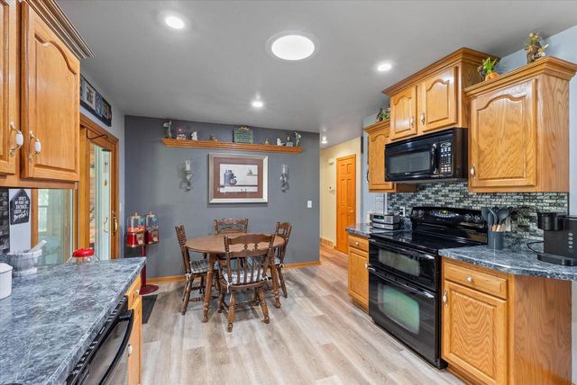 3101 E Hammond AVENUE, Cudahy, WI 53110