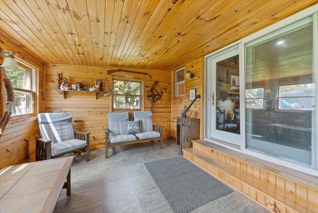3101 E Hammond AVENUE, Cudahy, WI 53110