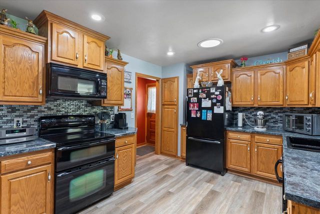 3101 E Hammond AVENUE, Cudahy, WI 53110