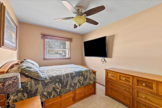 3101 E Hammond AVENUE, Cudahy, WI 53110