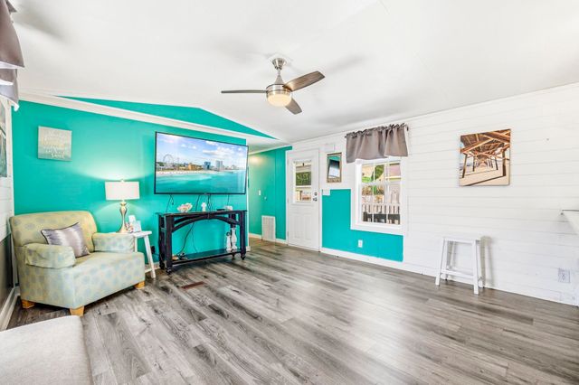77 Offshore Dr., Murrells Inlet, SC 29576