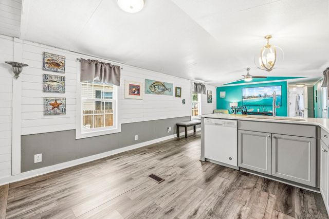 77 Offshore Dr., Murrells Inlet, SC 29576