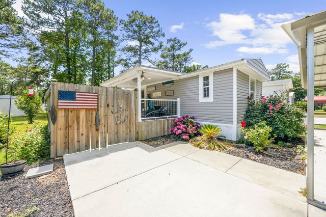 77 Offshore Dr., Murrells Inlet, SC 29576