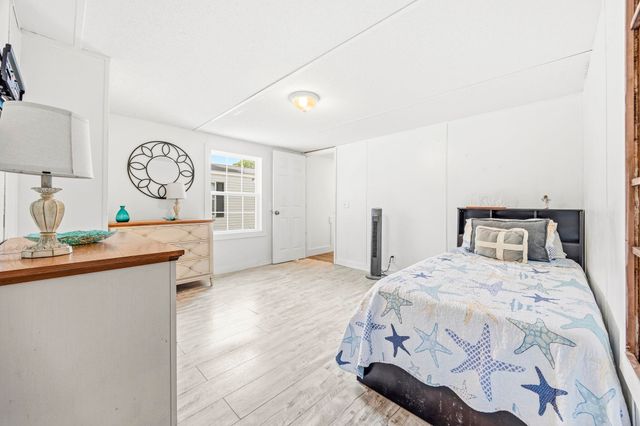 77 Offshore Dr., Murrells Inlet, SC 29576