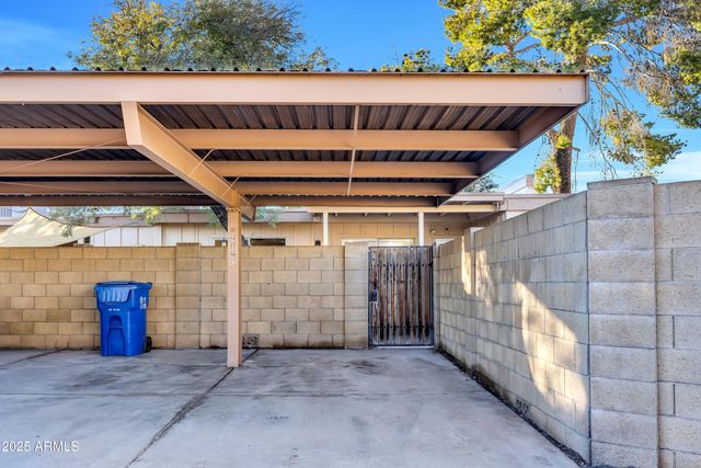 2128 E DUNBAR Drive, Tempe, AZ 85282