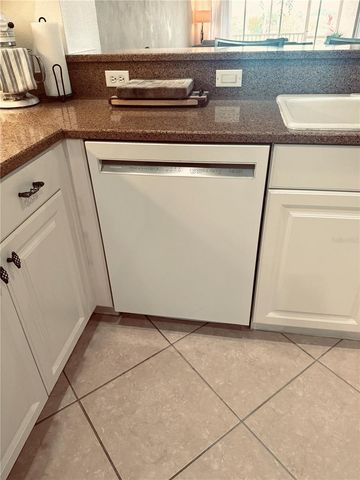 5647 KEY LARGO COURT C-07, Bradenton, FL 34203