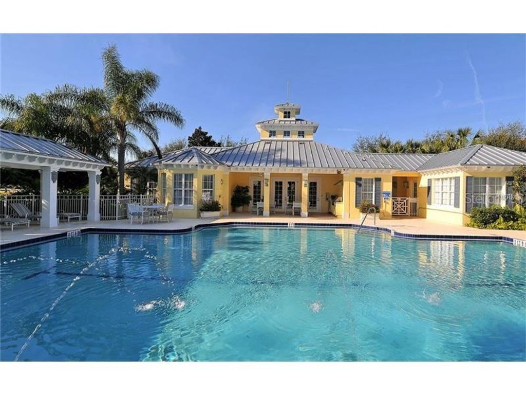 Image 56 of property listing at 5647 KEY LARGO COURT C-07, Bradenton, FL 34203