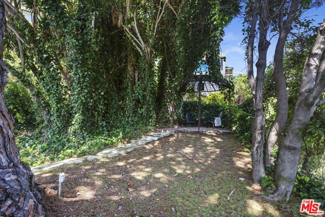 400 Vance Street, Pacific Palisades (los Angeles), CA 90272