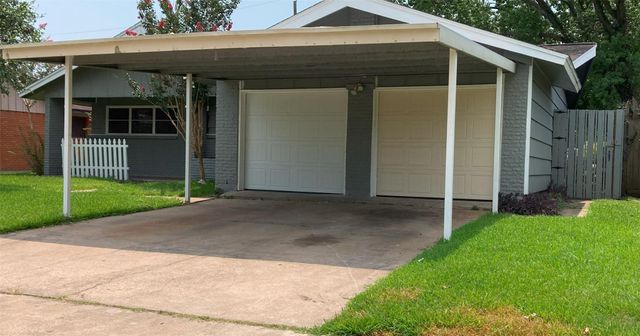 1202 Dunstan Road, Pasadena, TX 77502