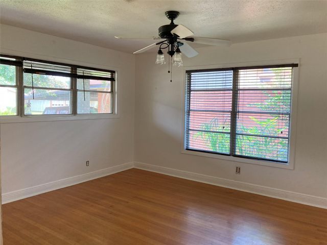 1202 Dunstan Road, Pasadena, TX 77502