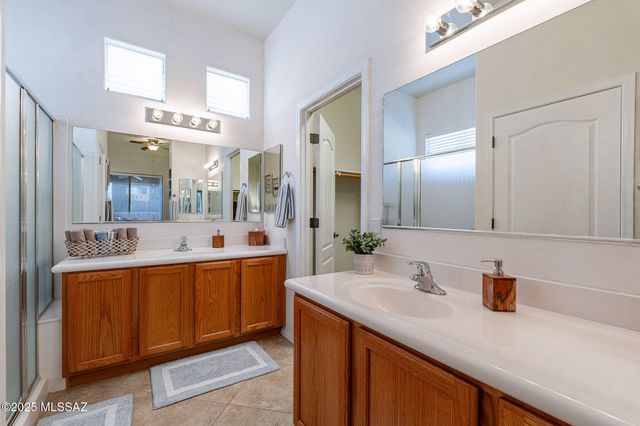 5874 S Azure Vista Way, Green Valley, AZ 85622