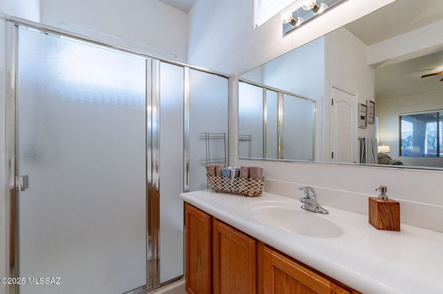 5874 S Azure Vista Way, Green Valley, AZ 85622