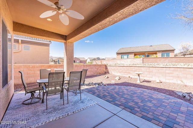 5874 S Azure Vista Way, Green Valley, AZ 85622