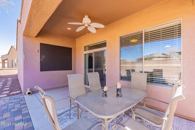 5874 S Azure Vista Way, Green Valley, AZ 85622