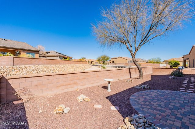 5874 S Azure Vista Way, Green Valley, AZ 85622