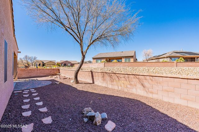 5874 S Azure Vista Way, Green Valley, AZ 85622