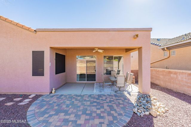 5874 S Azure Vista Way, Green Valley, AZ 85622