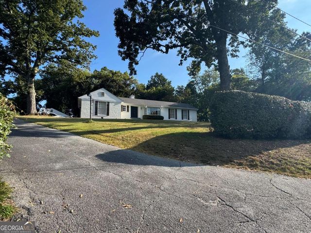 66 Ridgewood Drive, Rockmart, GA 30153