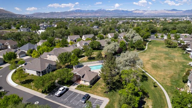 1417 E BLACKSMITH LN, Draper, UT 84020