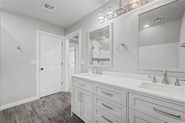 12923 Galyean Road, Bentonville, AR 72712