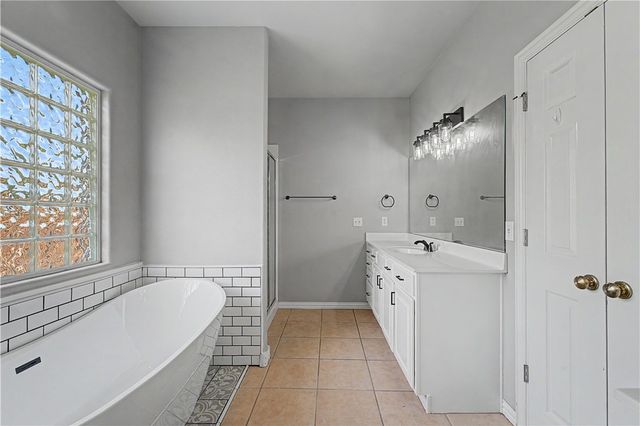 12923 Galyean Road, Bentonville, AR 72712