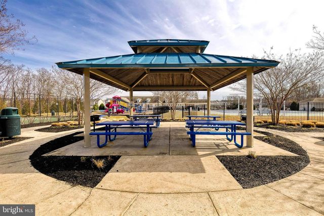 828 ORIOLE AVE, Glen Burnie, MD 21060