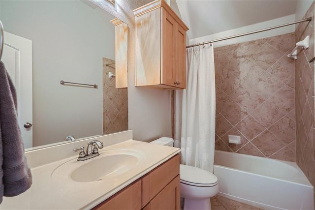 216 Sunrise Ridge CV, Austin, TX 78738