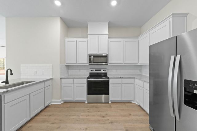 497 MB's Way, Pilot Point, TX 76258