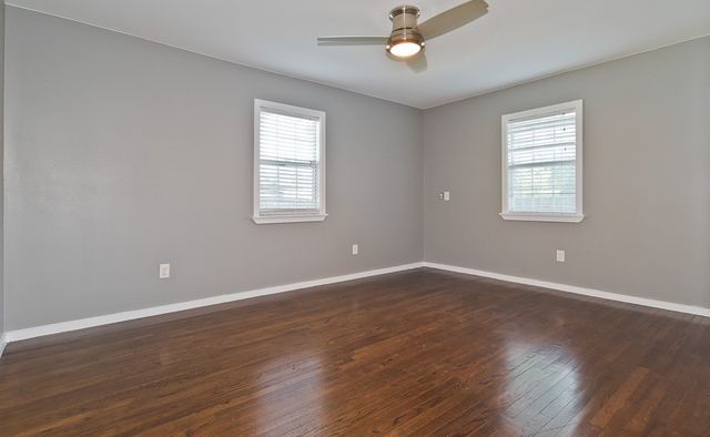 3039 Grayson Drive, Dallas, TX 75224