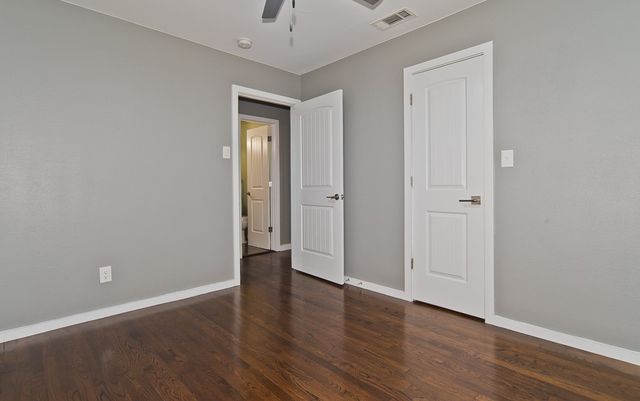 3039 Grayson Drive, Dallas, TX 75224