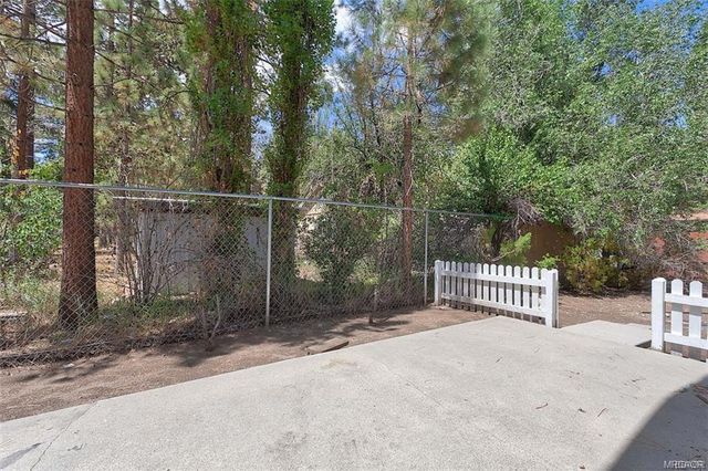 1017 Greenway Drive, Big Bear, CA 92314