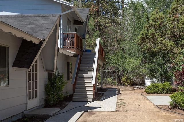 1017 Greenway Drive, Big Bear, CA 92314