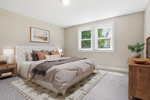 572 Massachusetts Ave, Lunenburg, MA 01462
