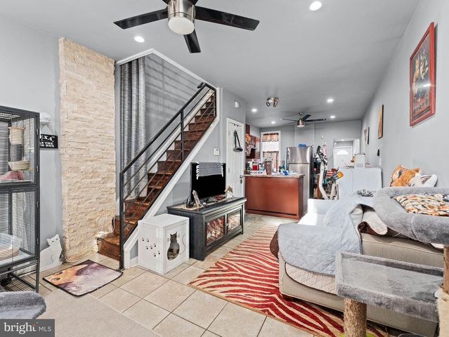 435 MECHANIC ST, Camden, NJ 08104