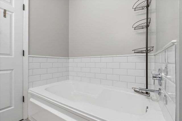 2140 N Winchester Avenue 10, Chicago, IL 60614